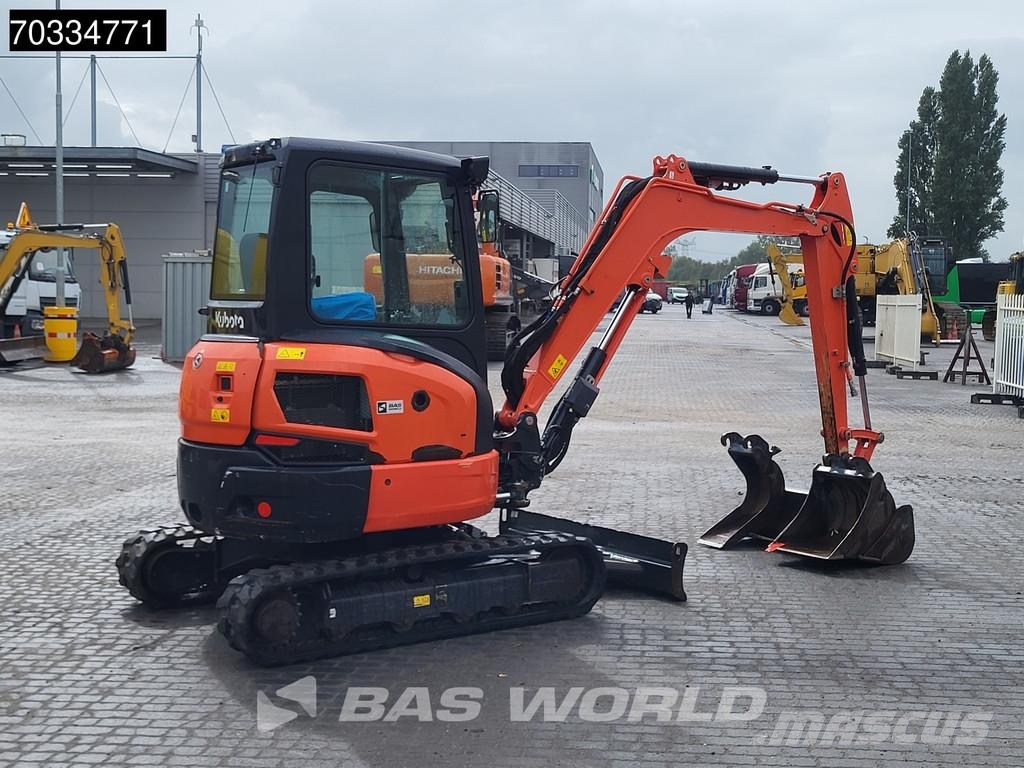 Kubota U36 -4 3 Buckets Minigraafmachines < 7t