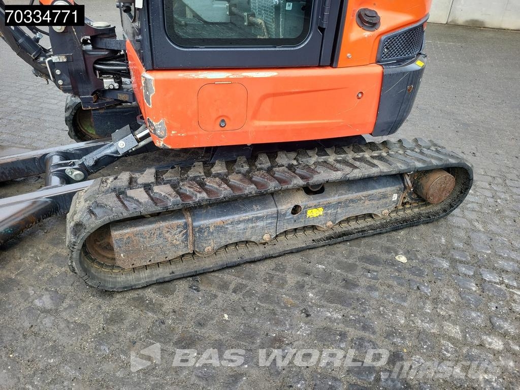 Kubota U36 -4 3 Buckets Mini ekskavatoriai < 7 t
