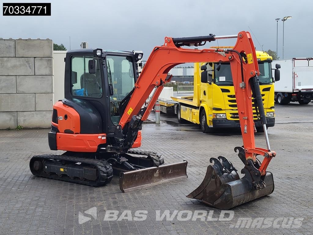 Kubota U36 -4 3 Buckets Mini ekskavatoriai < 7 t