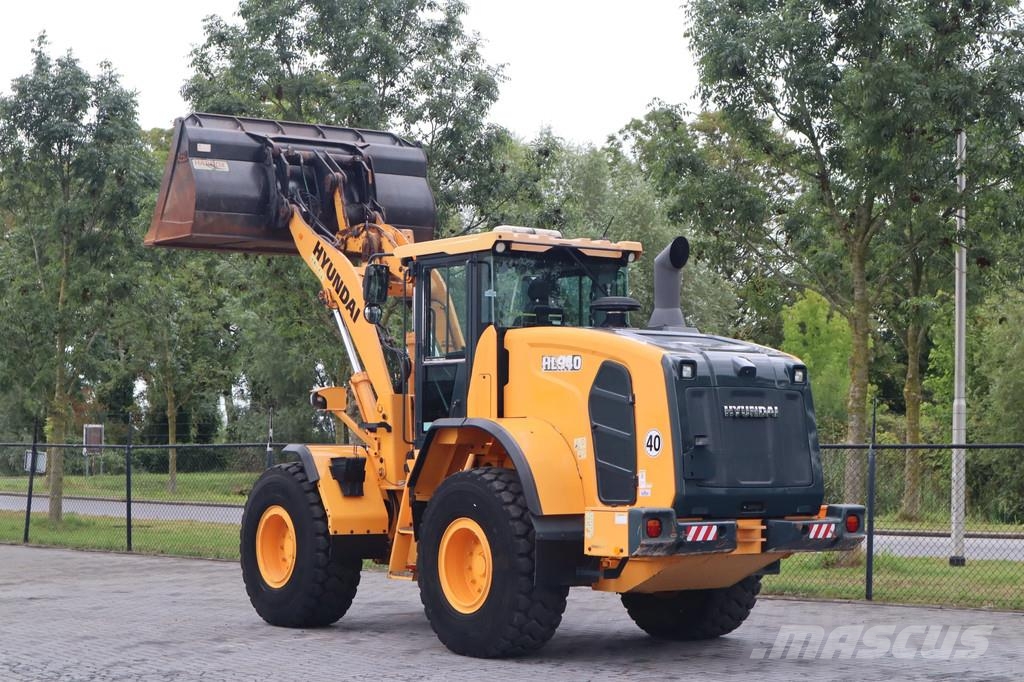 Hyundai HL940 | 2.097 HOURS! | BUCKET | QUICK COUPLER | BS Læssemaskiner på hjul