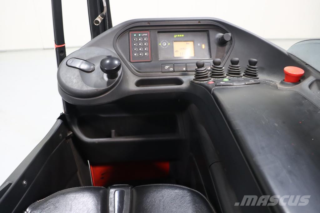 Linde R20G-01 Reach truck