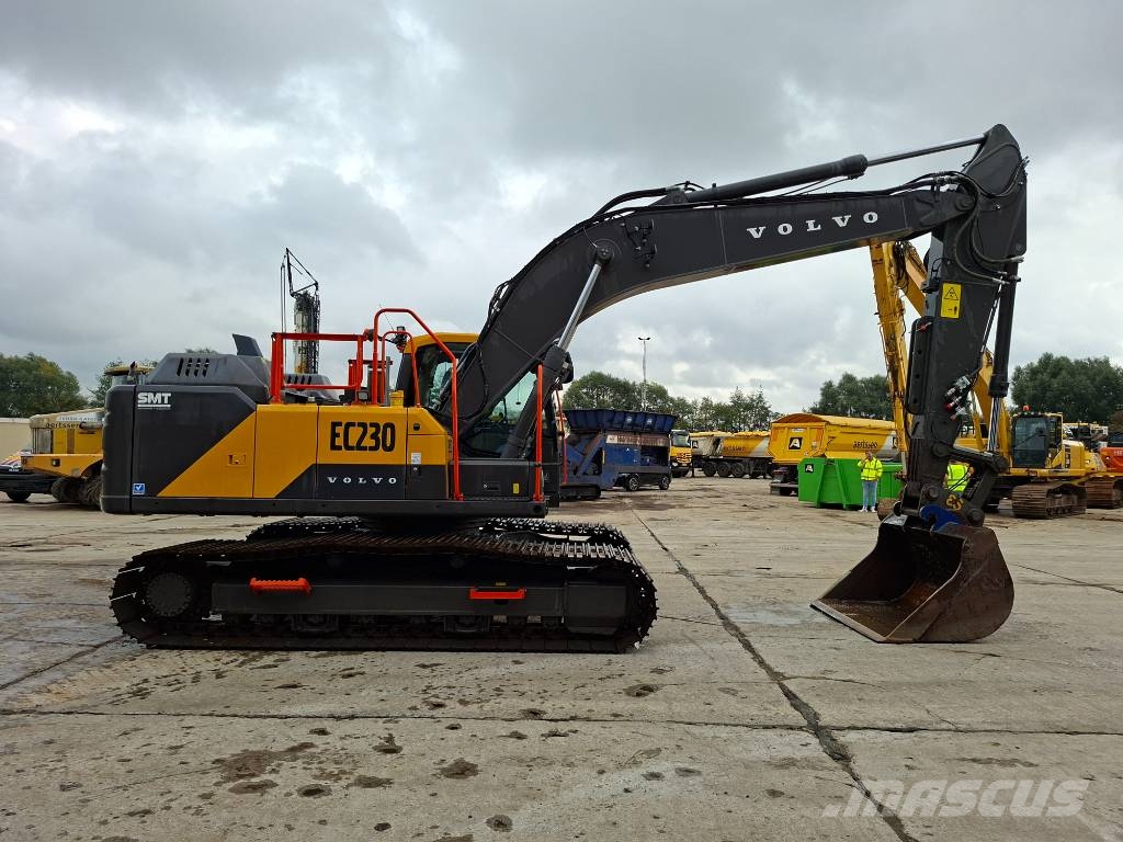 Volvo EC230FL5 Gravemaskiner på larvebånd