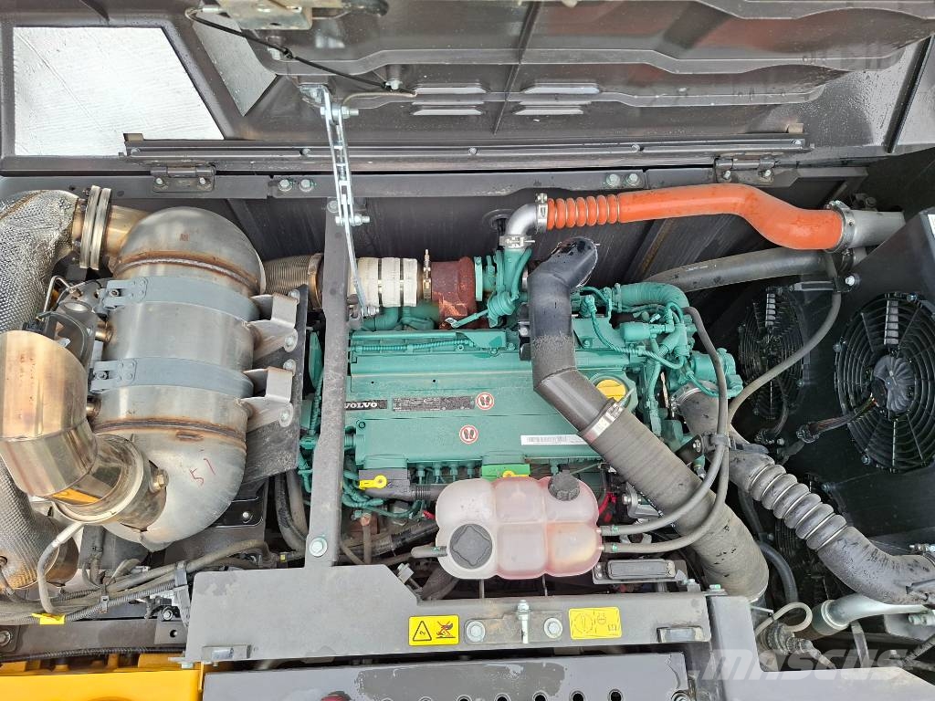 Volvo EC230FL5 Gravemaskiner på larvebånd