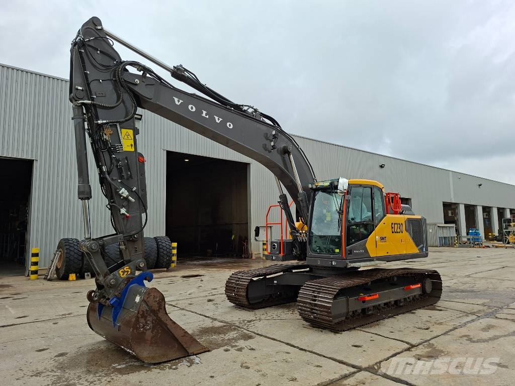 Volvo EC230FL5 Gravemaskiner på larvebånd