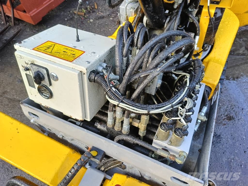 Brokk 90 husqvarna robot remote excavator digger bagger Sloopgraafmachines