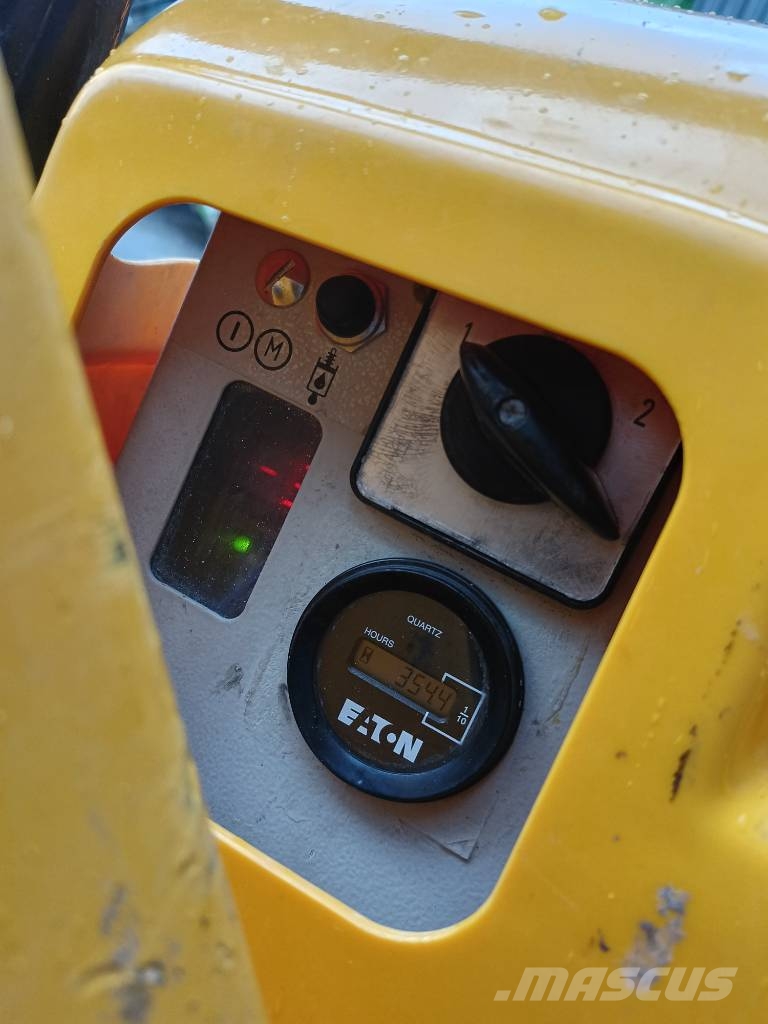 Brokk 90 husqvarna robot remote excavator digger bagger Sloopgraafmachines