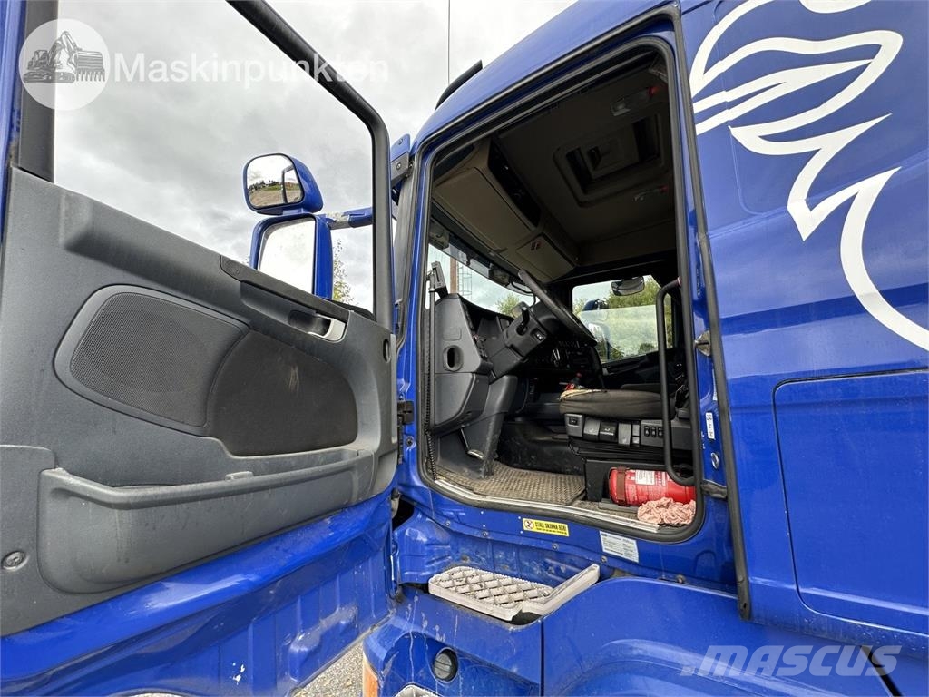 Scania R560 Kontti-/tasonostoautot