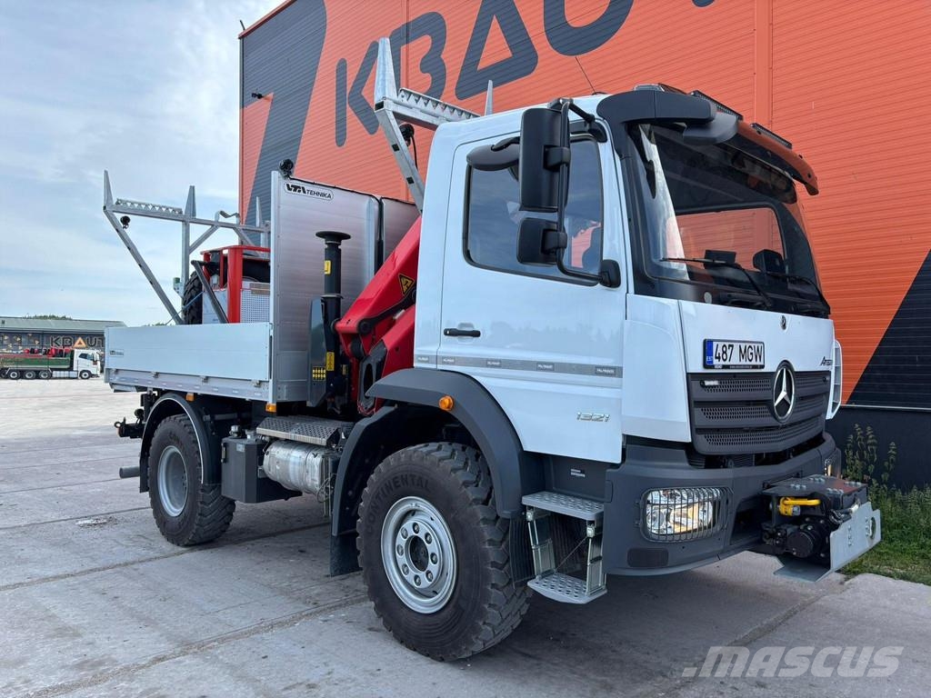 Mercedes-Benz Atego 1321 4x4 PK 10002 / BOX L=3117 mm / FULL STE クレーントラック、ユニック車