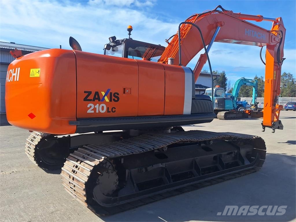 Hitachi ZX210LC-3 800MM TELAT, TUKISUKSET Raupenbagger