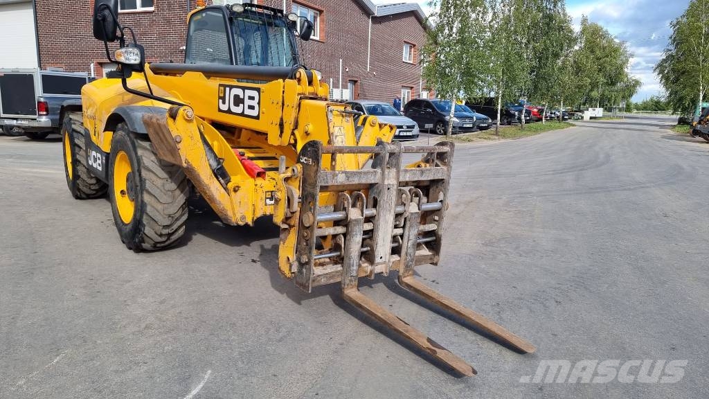 JCB 540-140 Hi Viz Telescopic handlers