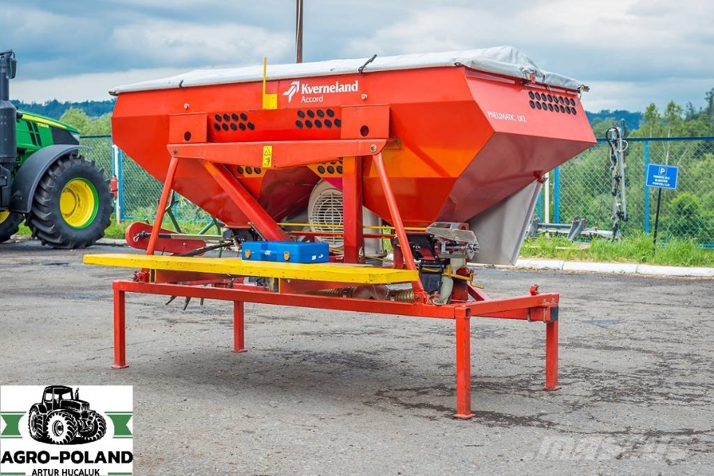 Kverneland OPTIMA - 12 X 75 + ZBIORNIK NA NAWÓZ Precisionsåmaskiner