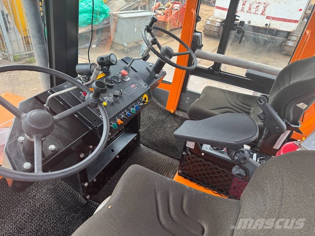Dynapac CS 142 Tandemové valce