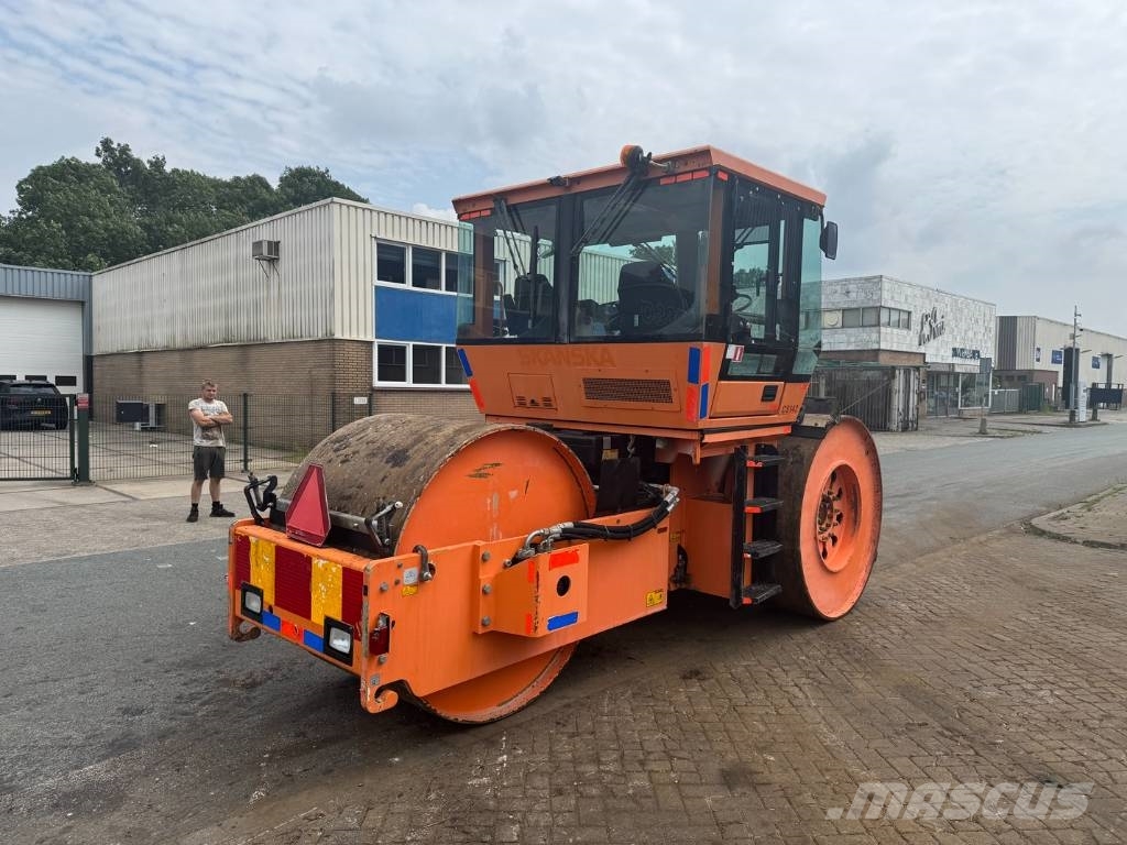 Dynapac CS 142 Tandemové valce
