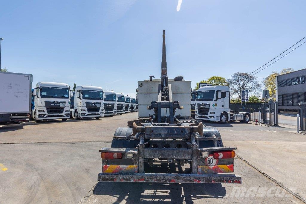 DAF CF55.220 Hákový nosič kontejnerů