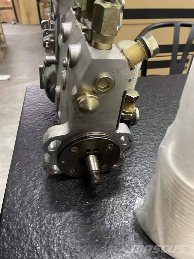 Komatsu Komatsu 4D102 Fuel Pump Motori