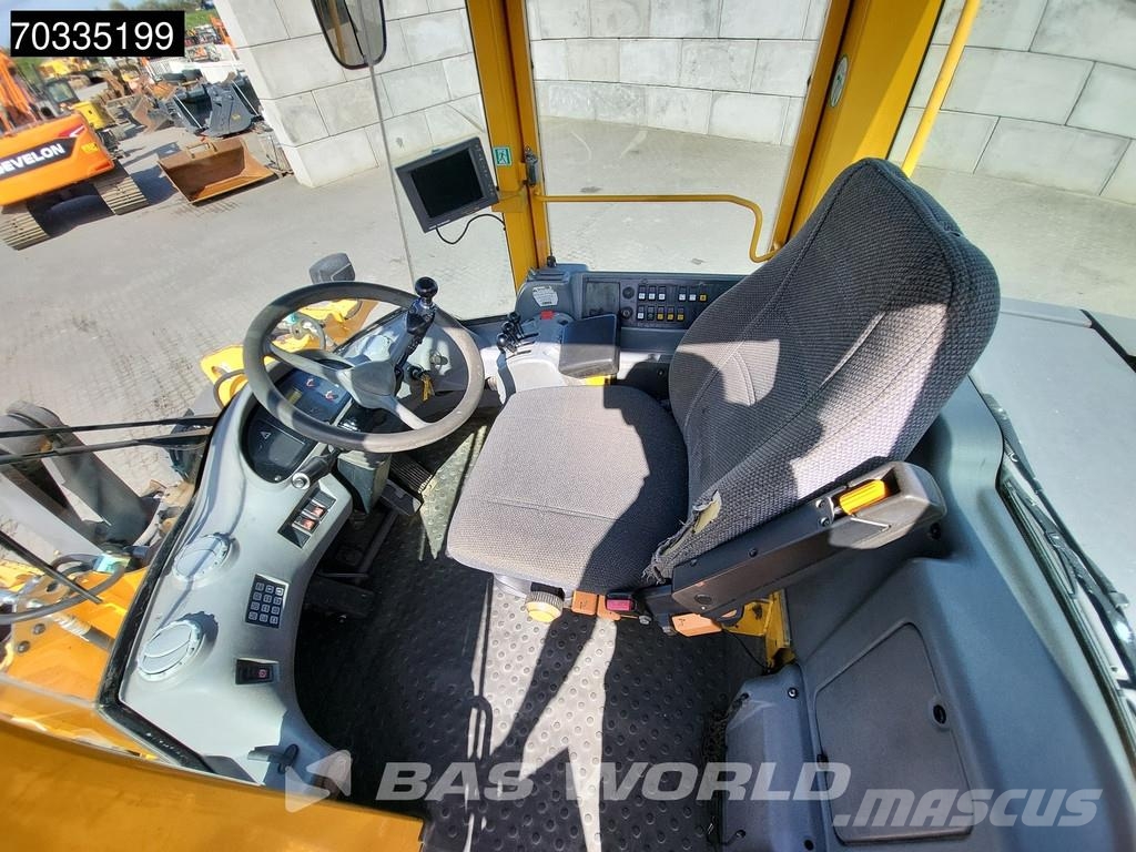 Volvo L70 E Low Hours! Cargadoras sobre ruedas