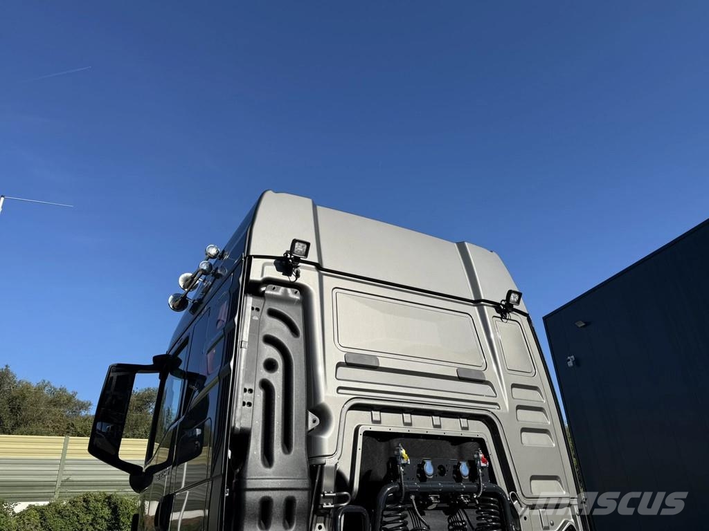 MAN TGS 33.540 MAN TGS 33.540 6x6 BB SA Retarder Euro6 Vilcēji