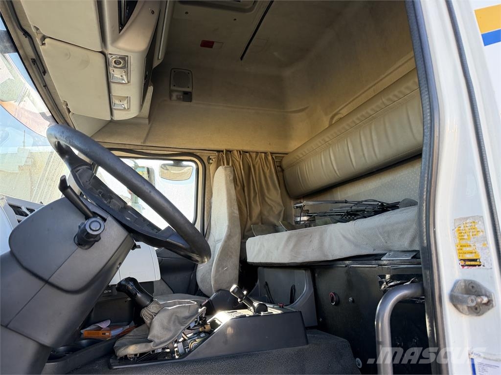 Renault Premium VIN 582 Prime Movers