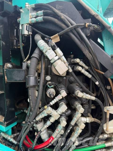 Kobelco SK 140 SRLC-5 Raupenbagger