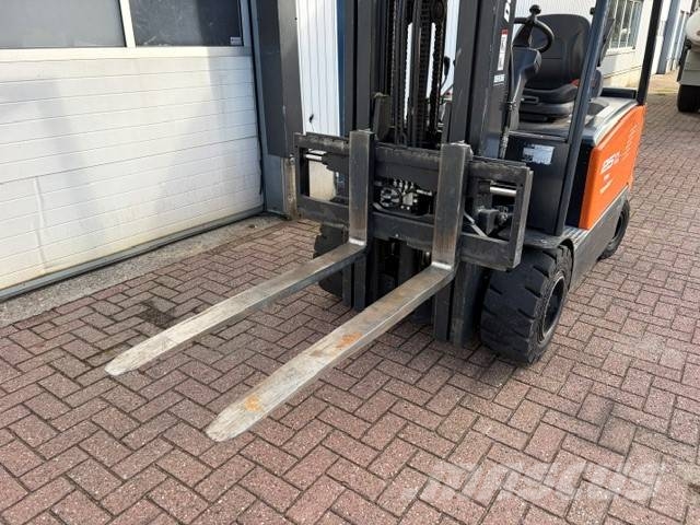 Doosan B 25 X-7 Elektriske trucker