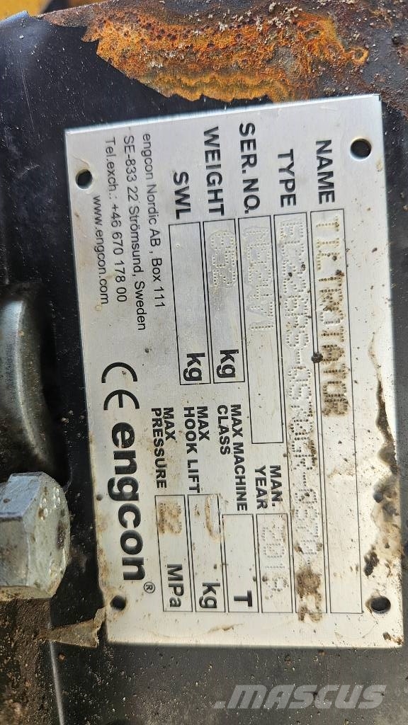 Volvo ECR235EL Roomikekskavaatorid