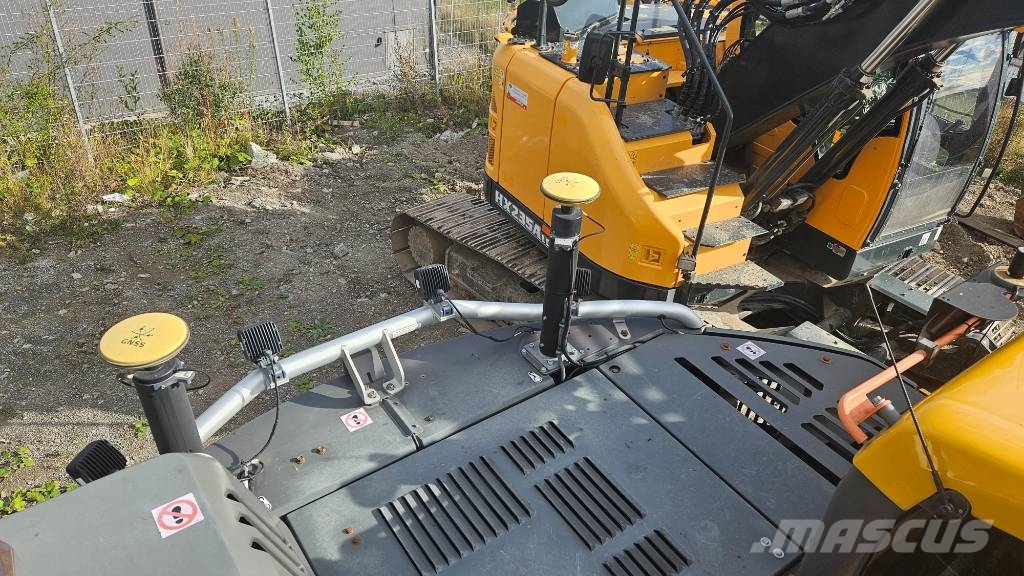 Volvo ECR235EL Roomikekskavaatorid