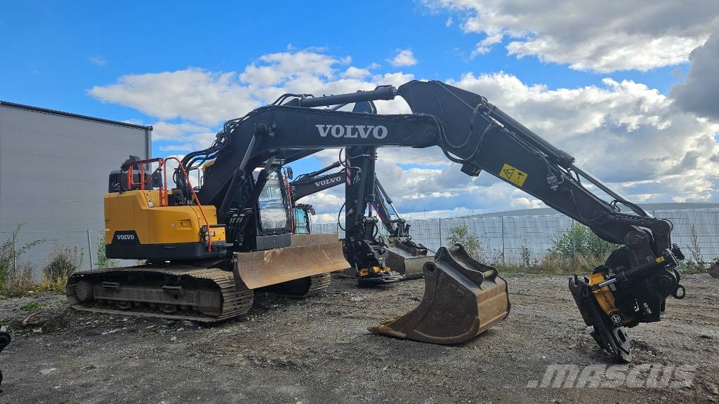Volvo ECR235EL Roomikekskavaatorid