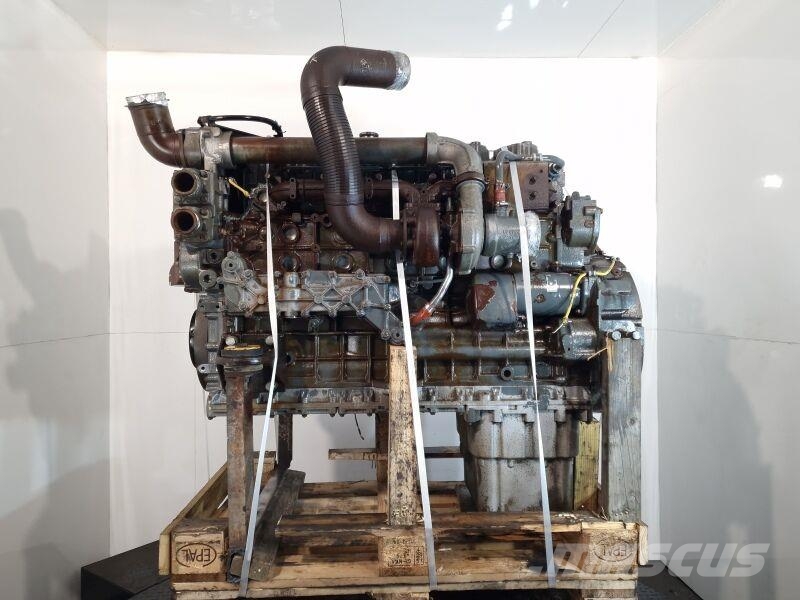 Liebherr D936L A6 R934C EXCAVATOR Двигуни