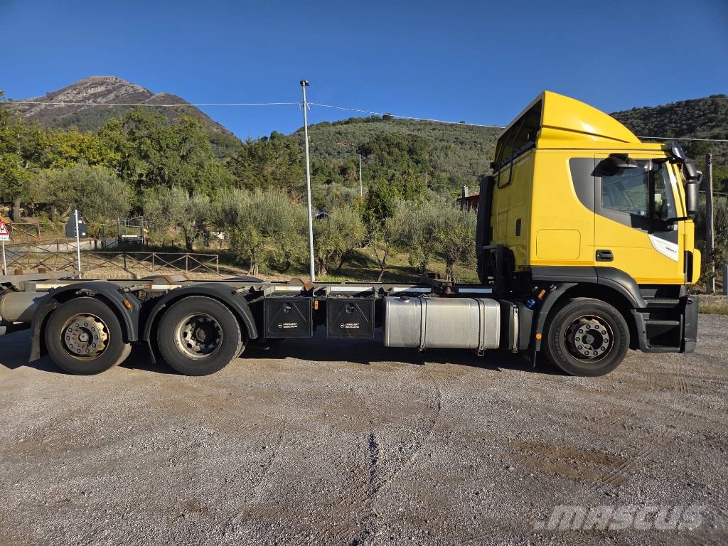 Iveco Stralis 260 S46 Camiones portacoches