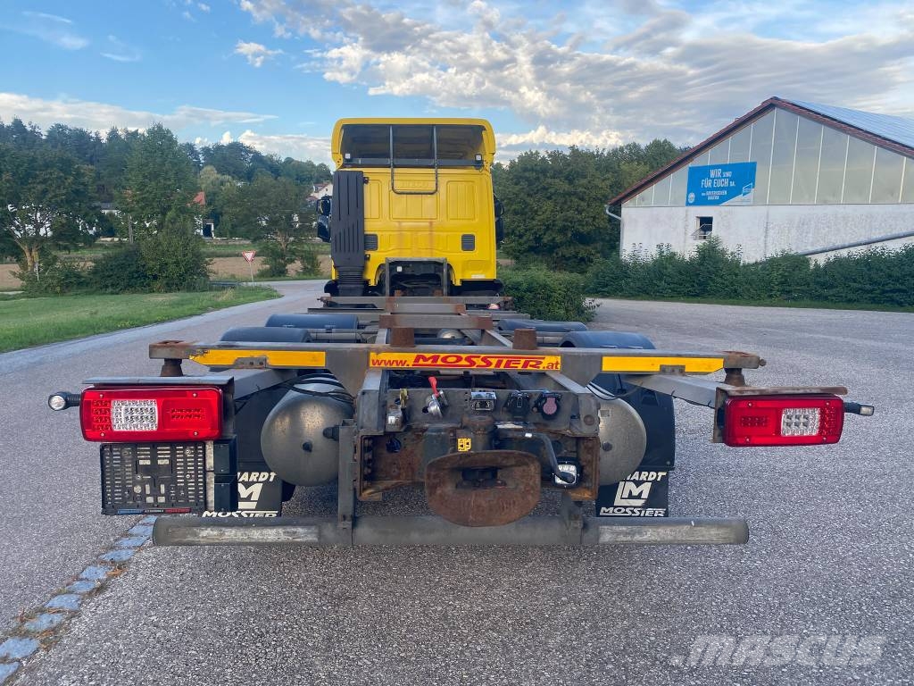 Iveco Stralis 260 S46 Trasportatore per veicoli