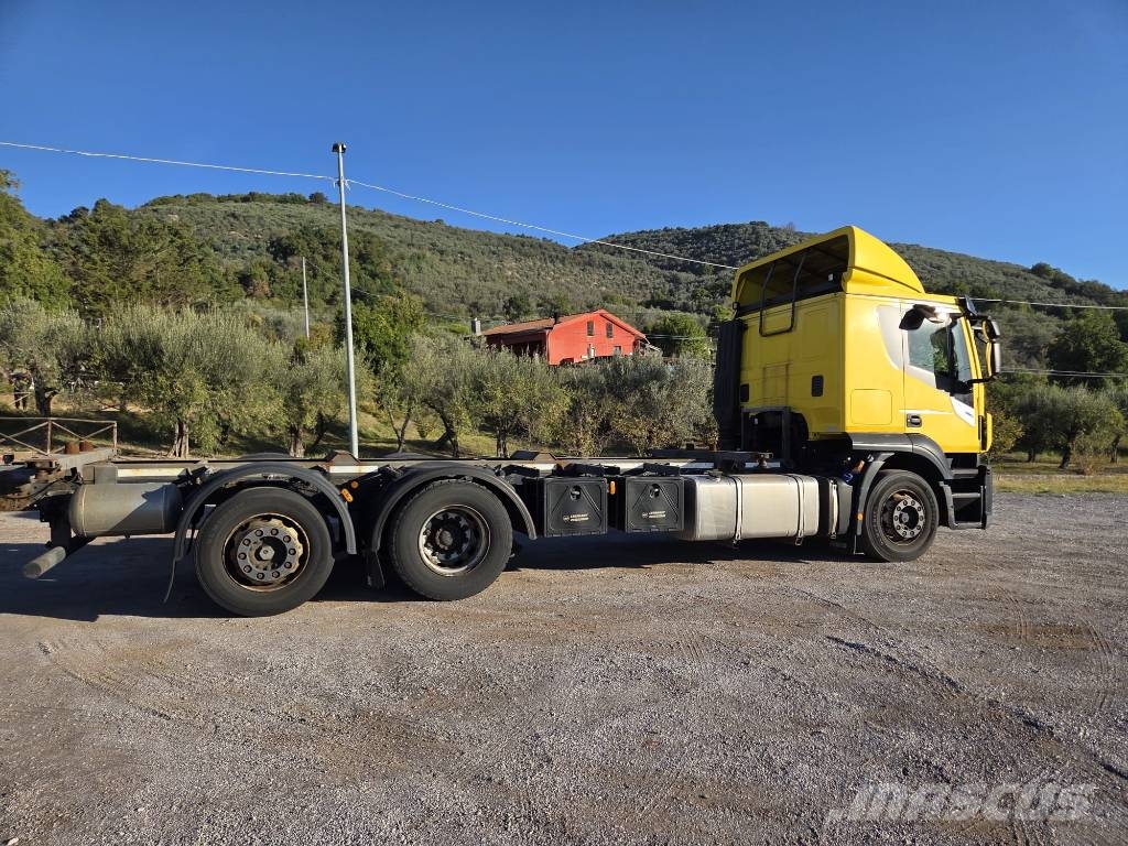 Iveco Stralis 260 S46 Camiones portacoches