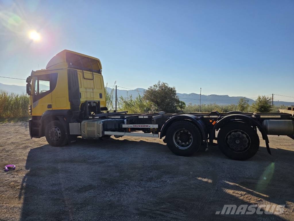 Iveco Stralis 260 S46 Camiones portacoches