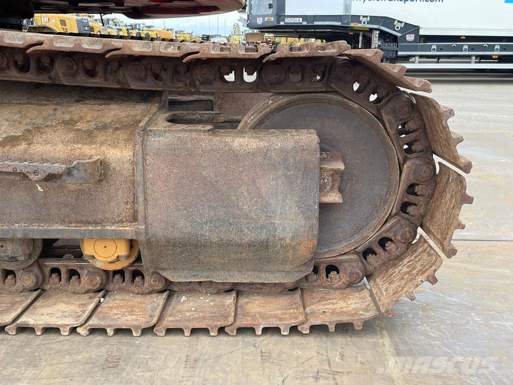 CAT 325 F LCR Pásová rýpadla