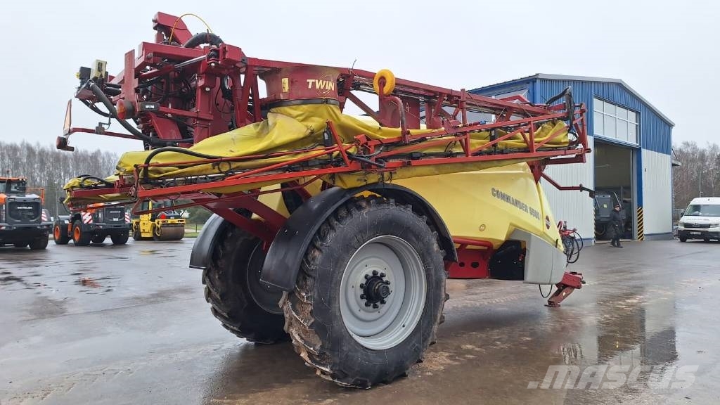 Hardi Commander 5500 TwinForce Pulverizadores rebocados