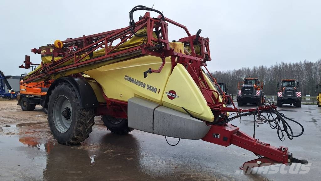 Hardi Commander 5500 TwinForce Pulverizadores rebocados