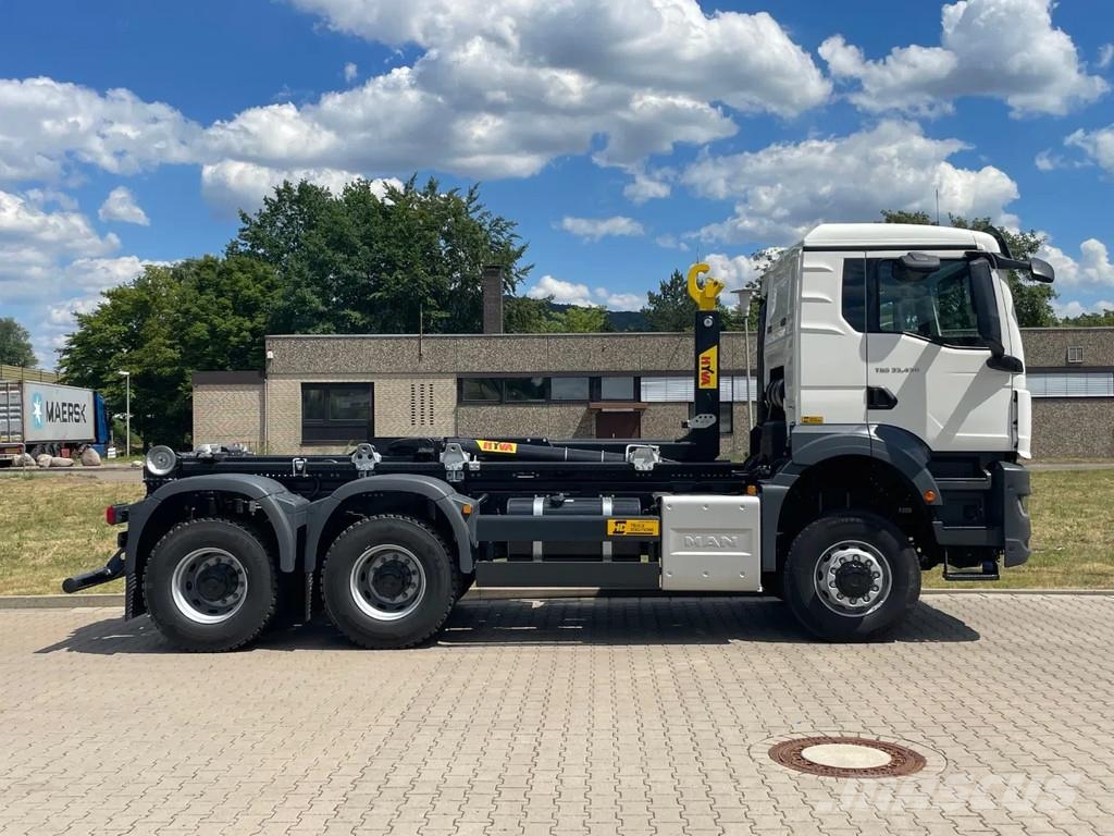 MAN TGS 33.440 MAN TGS 33.440 6x6 Euro6e Hyva Hook lift trucks