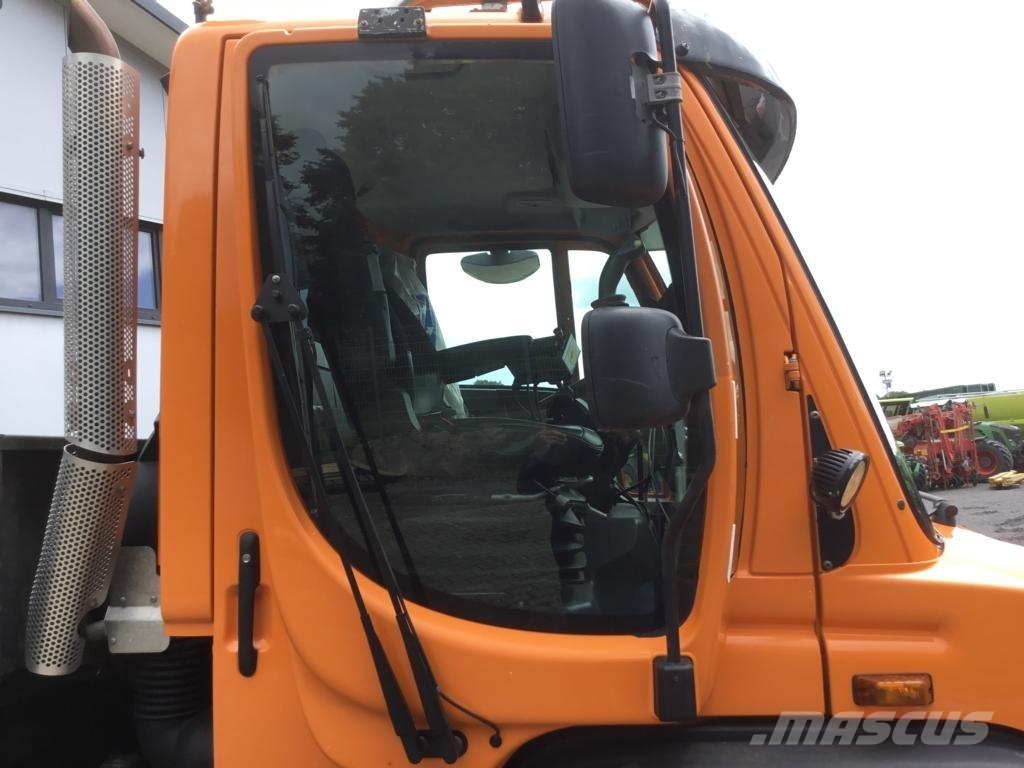 MB Trac UNIMOG U 527 Ciągniki rolnicze