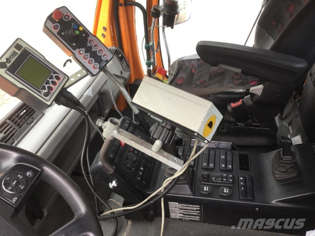 MB Trac UNIMOG U 527 Ciągniki rolnicze