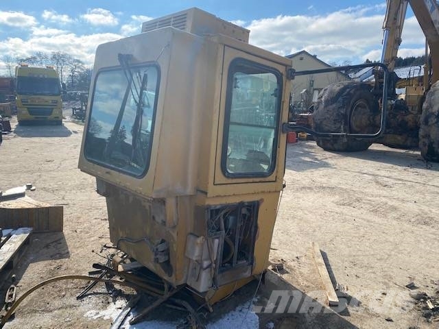 CAT 992 C Cabins and interior