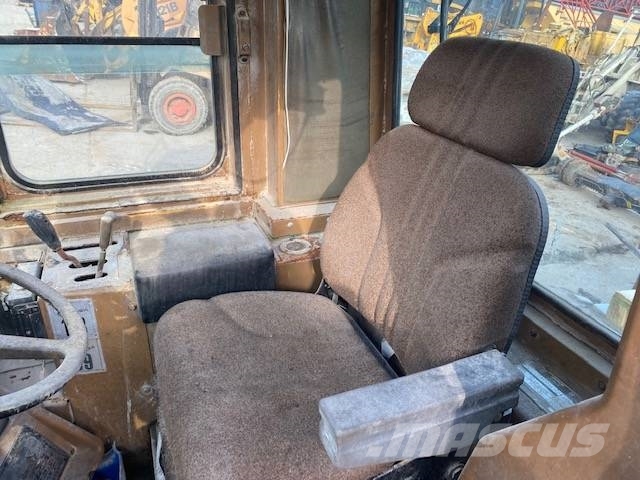 CAT 992 C Cabins and interior