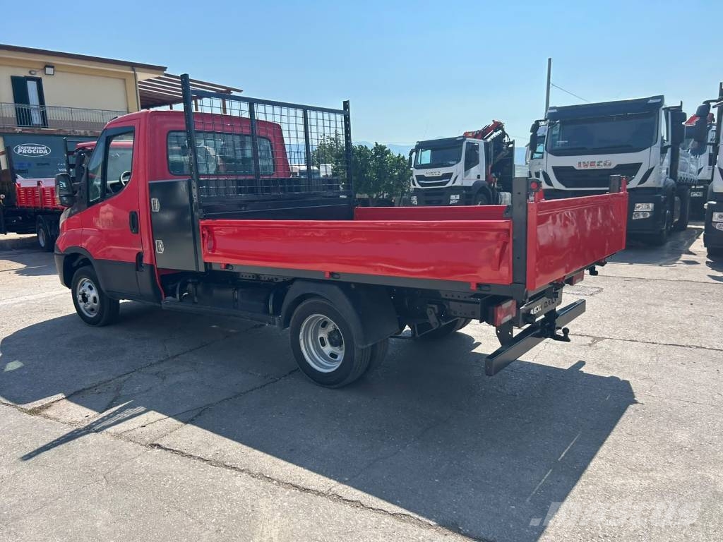 Iveco Daily 35-130 Camion benne
