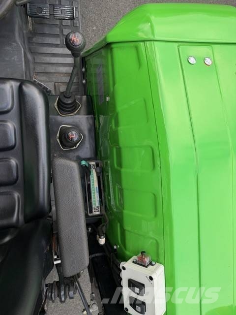 Deutz-Fahr AGROLUX 410 曳引機