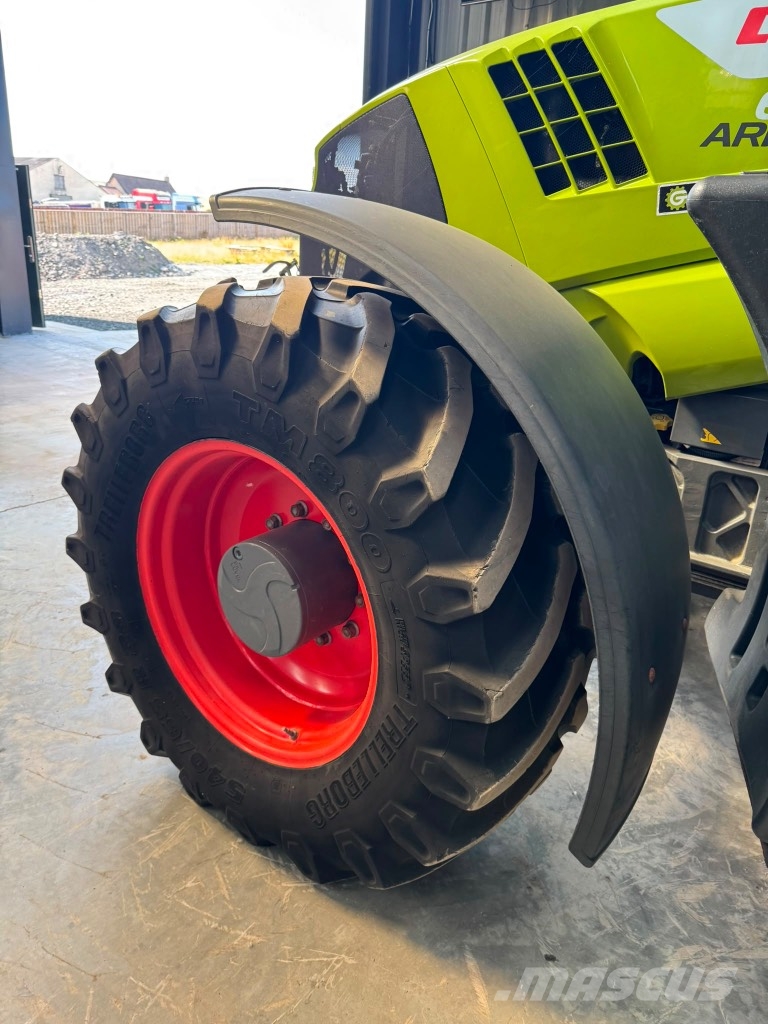 CLAAS Arion 650 Tractors