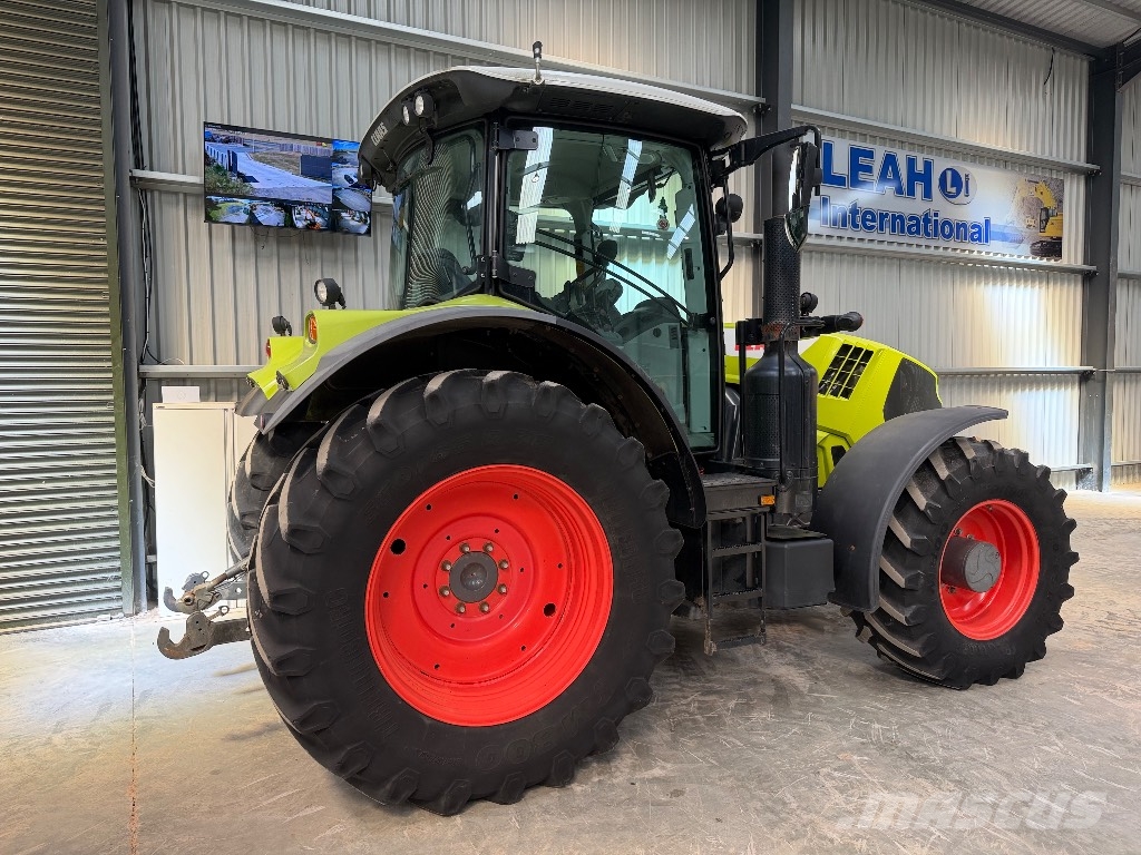 CLAAS Arion 650 Tractors
