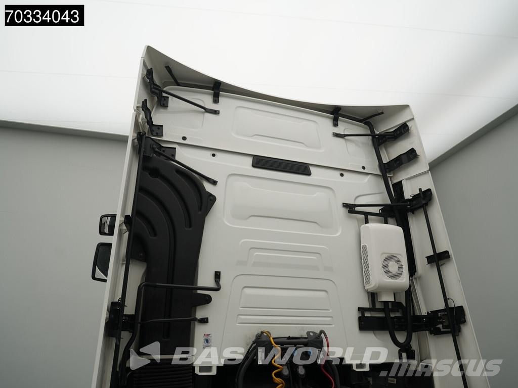 Renault T 520 4X2 HIGH Retarder Alcoa's 2xTanks ACC Navi S Vlačilci