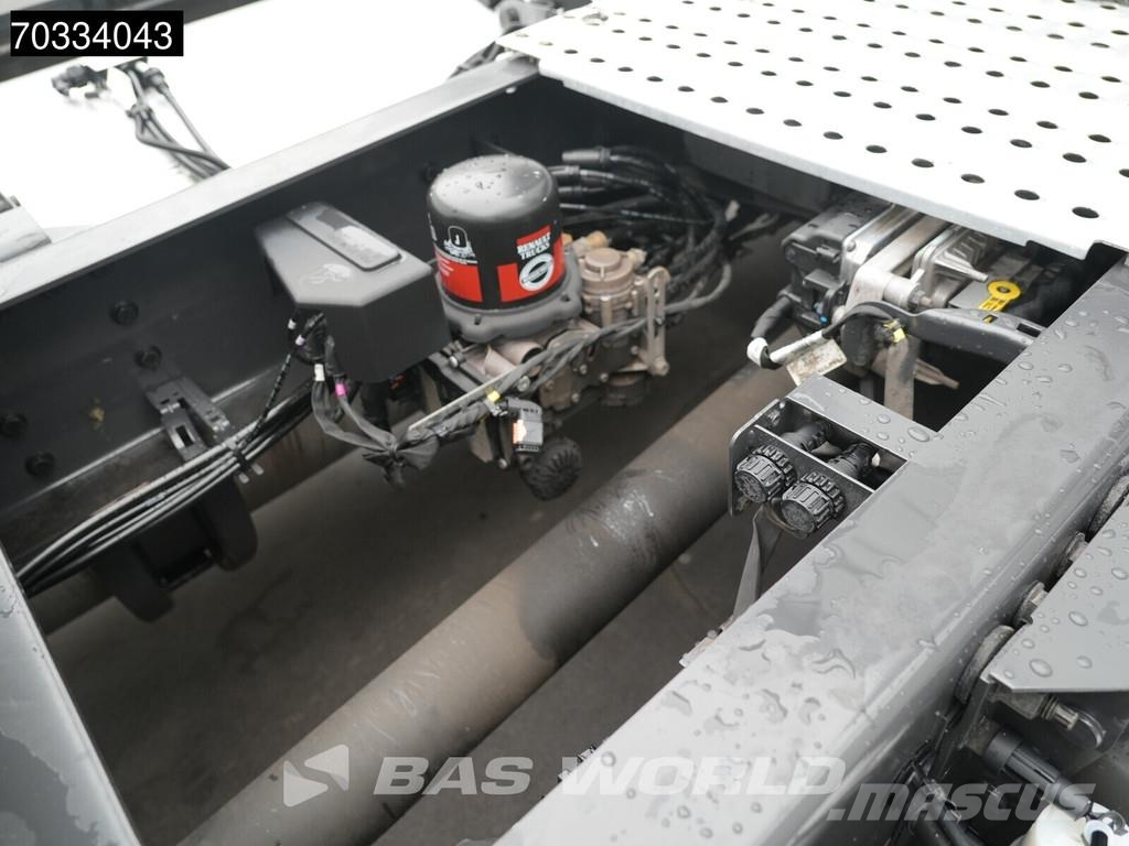 Renault T 520 4X2 HIGH Retarder Alcoa's 2xTanks ACC Navi S Vlačilci