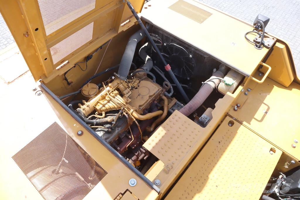 CAT 323 07A | QUICK COUPLER | BUCKET Excavadoras sobre orugas