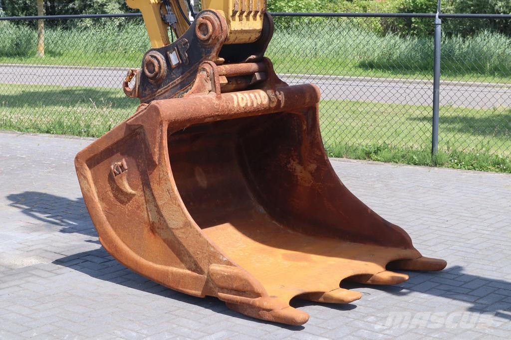 CAT 323 07A | QUICK COUPLER | BUCKET Excavadoras sobre orugas