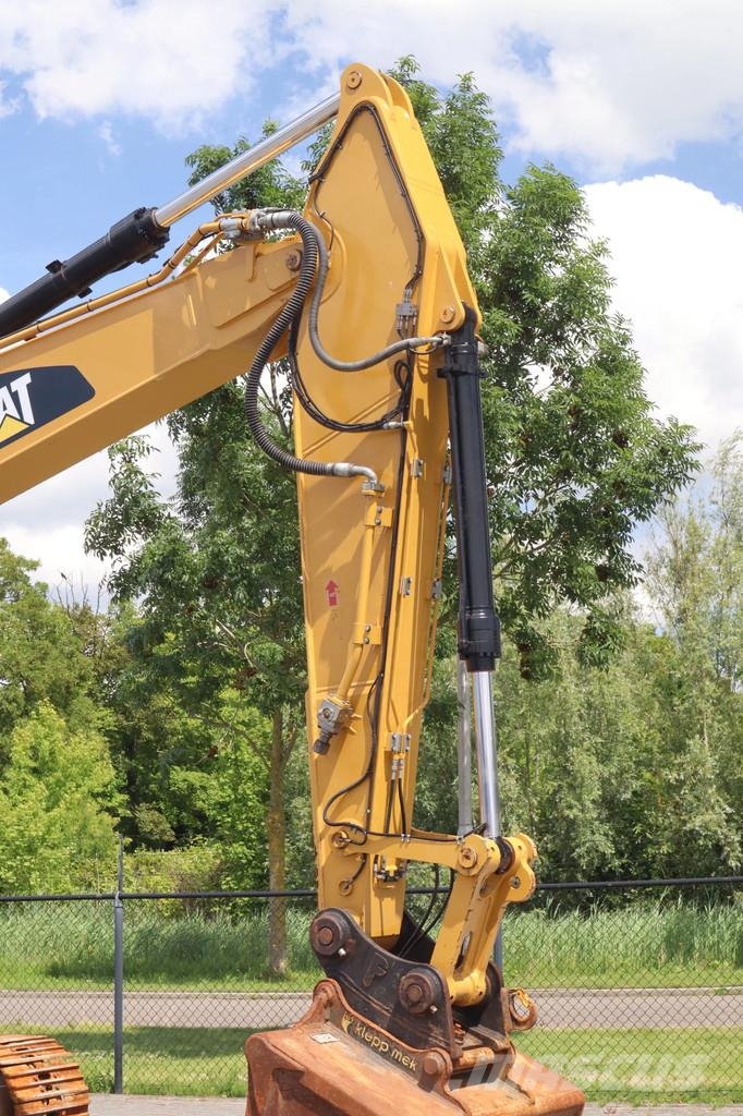 CAT 323 07A | QUICK COUPLER | BUCKET Excavadoras sobre orugas
