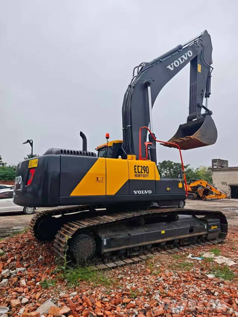 Volvo EC 290 Roomikekskavaatorid